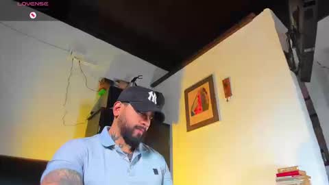 Camilo online show from 09/16/25, 02:07