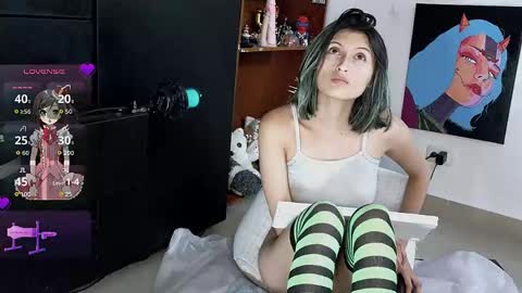 Snapshot of camilonrilli chatting on 06/08/26, 02:12 Cami online show from 06/08/26, 02:12