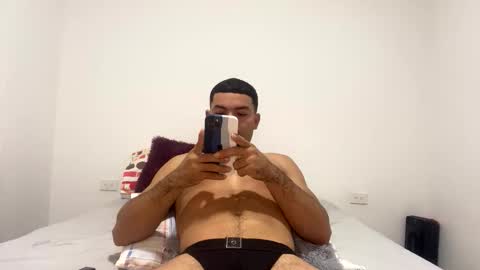 camilor_30 online show from 10/20/25, 10:38