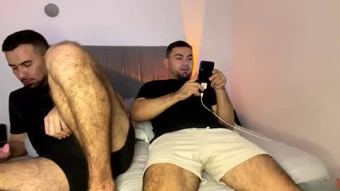 camilor_30 online show from 04/19/26, 12:22