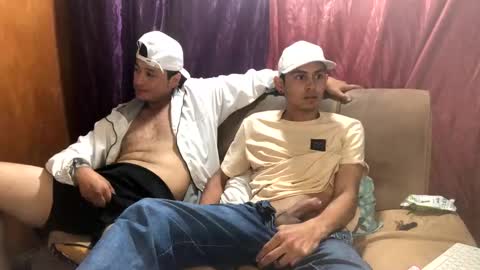 camivaron online show from 02/08/25, 03:30