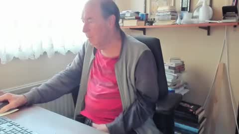 Snapshot of cammee chatting on 12/07/24, 09:28 Cammee online show from 12/07/24, 09:28