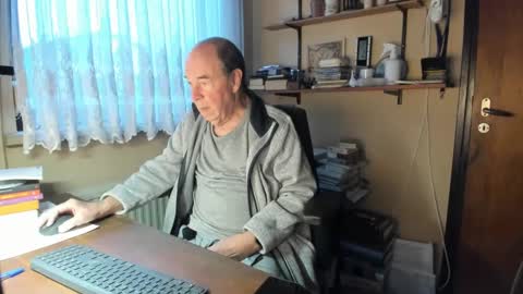 Snapshot of cammee chatting on 01/05/25, 08:00 Cammee online show from 01/05/25, 08:00