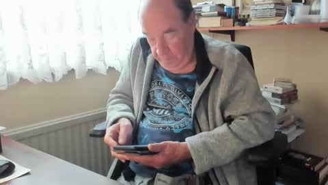 Snapshot of cammee chatting on 02/09/25, 09:05 Cammee online show from 02/09/25, 09:05