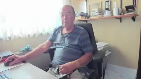 Snapshot of cammee chatting on 09/28/25, 07:03 Cammee online show from 09/28/25, 07:03