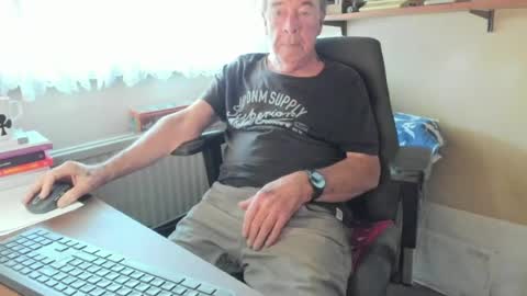 Cammee online show from 07/16/26, 07:36