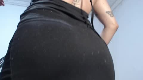 Cammi osoriioo online show from 04/12/26, 04:28