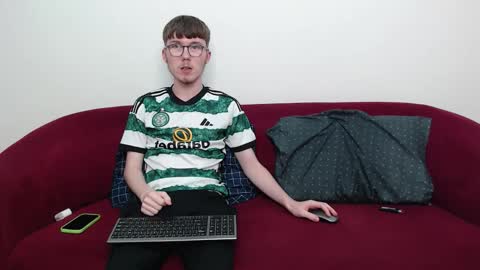       online show from 10/21/25, 06:36