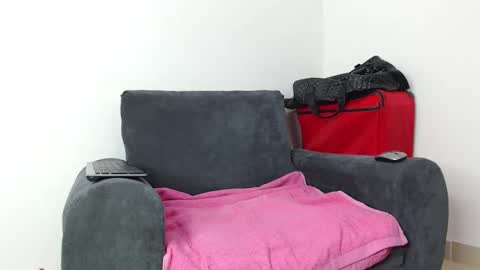       online show from 02/10/26, 12:15