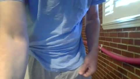 Snapshot of cammyman6900 chatting on 12/10/24, 03:55 cammyman6900 online show from 12/10/24, 03:55