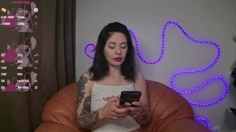 Camomile Lil online show from 03/19/26, 09:02