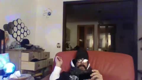 Cristian online show from 10/25/25, 10:34