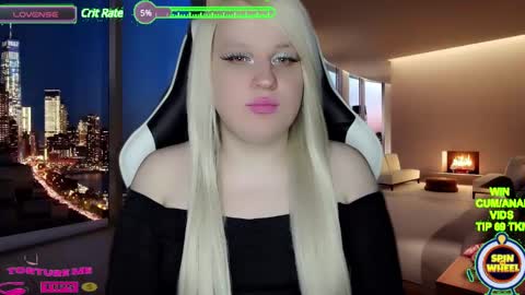 Miley online show from 03/09/25, 10:41