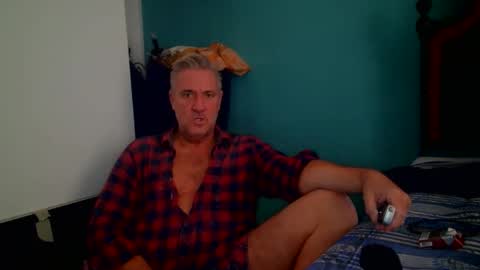 camunication online show from 10/20/25, 10:27