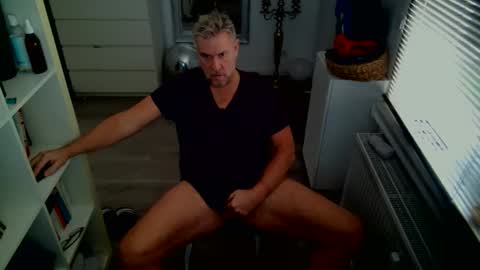 camunication online show from 12/01/25, 10:09