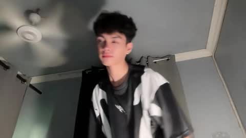 Ethan online show from 01/10/26, 04:31