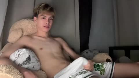 Ethan online show from 05/04/26, 09:49