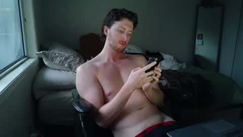 Devon online show from 02/05/25, 01:15