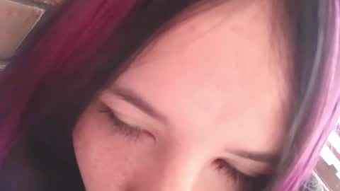 Mari online show from 07/12/26, 11:18