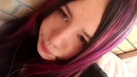 Mari online show from 07/15/26, 12:16