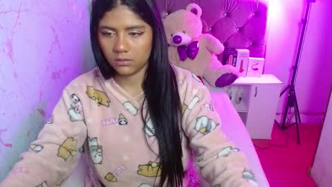 Candelaria online show from 01/16/26, 12:31