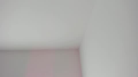 CANDICE WAYNE online show from 06/01/26, 11:45