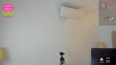 Candie  online show from 12/04/25, 11:41