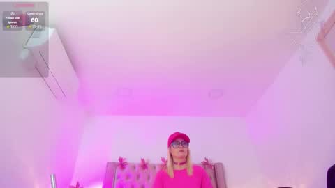 Candie  online show from 03/22/26, 10:51