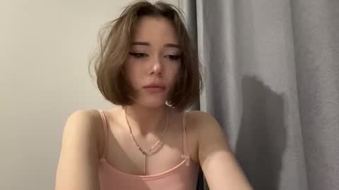 Snapshot of candisbartolone chatting on 12/01/25, 06:24 Isabella online show from 12/01/25, 06:24