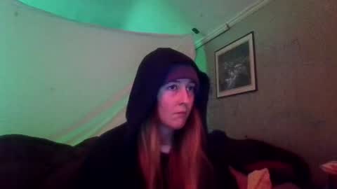 Candi online show from 11/25/25, 02:33