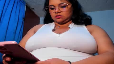 Candy  Brown online show from 02/25/26, 11:42