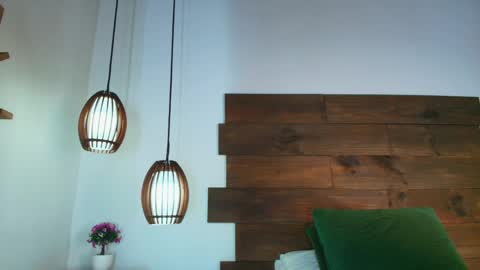 Jolie online show from 03/26/26, 08:03