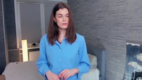 Flora online show from 01/30/25, 07:15