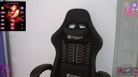 candy_giuliana21 online show from 02/11/26, 01:10