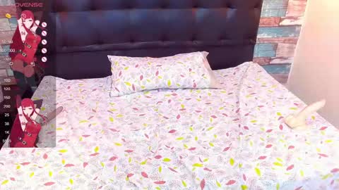 sofia perez online show from 02/15/25, 05:39