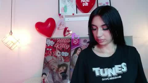 Leila  online show from 02/19/25, 07:48