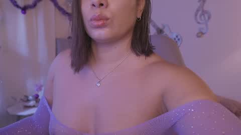 Jamie online show from 11/23/25, 03:06