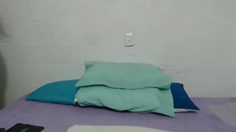 candy online show from 10/06/25, 12:41