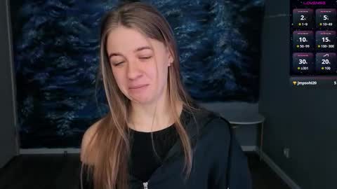 Snapshot of candy_meggie chatting on 03/03/26, 10:10 Megan online show from 03/03/26, 10:10