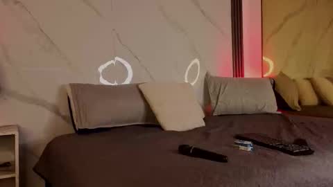 Snapshot of candy_plus chatting on 01/18/26, 07:17 Candy plus online show from 01/18/26, 07:17