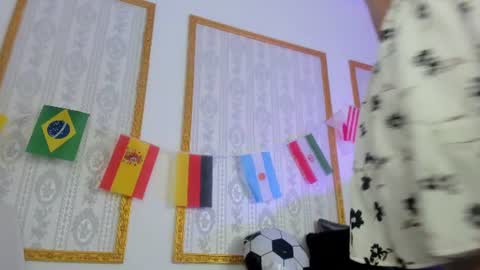 Snapshot of candy_plus chatting on 07/11/26, 07:16 Candy plus online show from 07/11/26, 07:16