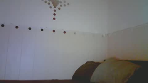 candy presley online show from 09/16/25, 03:29