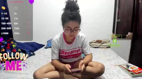candy_val online show from 02/11/26, 06:07