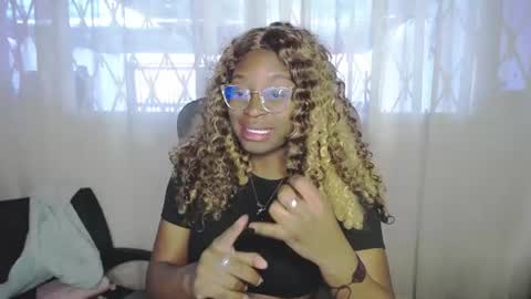 Snapshot of candy_williamss chatting on 07/01/26, 10:20 cataleya online show from 07/01/26, 10:20
