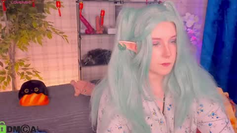 Snapshot of candy_yeah chatting on 06/08/26, 01:09 Mary online show from 06/08/26, 01:09
