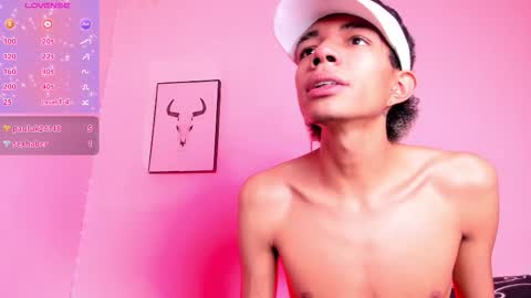 Snapshot of candyandmarilyn chatting on 02/03/26, 05:40 and MarilynHot online show from 02/03/26, 05:40