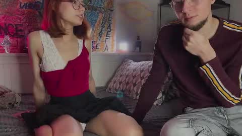 candybeee online show from 11/18/25, 02:10