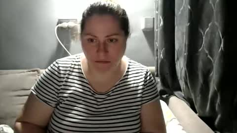 Laura online show from 02/02/26, 07:34