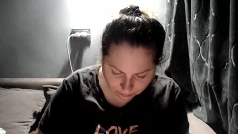 Laura online show from 02/27/26, 06:52