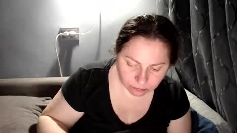 Laura online show from 03/30/26, 06:53